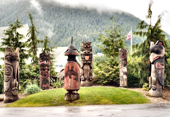 Alaska : totems à Ketchika,.