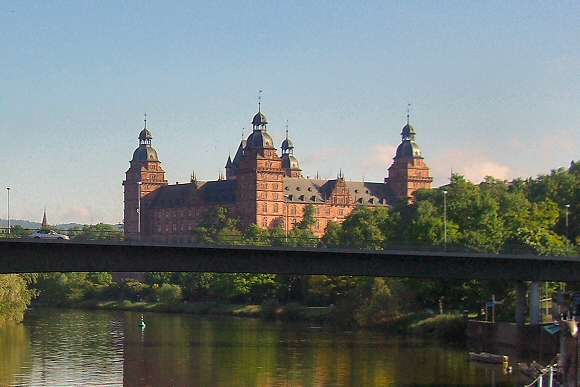 Aschaffenburg : le château de Johannisburg.