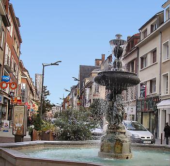 Beauvais : Fontaine.