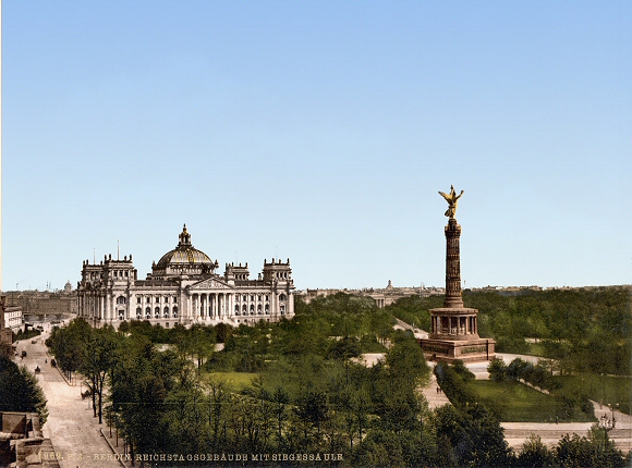Berlin vers 1890 : le Reichstag et Tiergarten.
