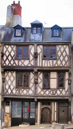Maison des Acrobates, à Blois.