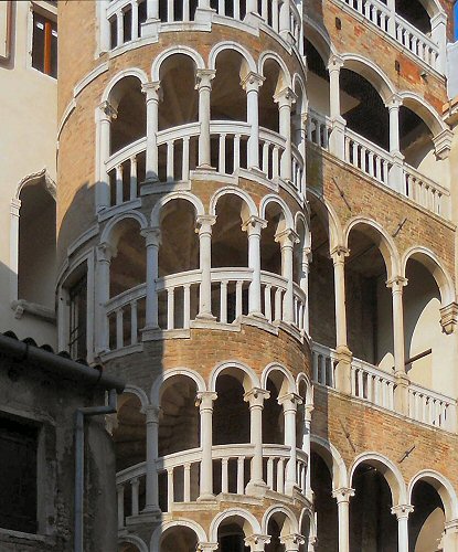 Le palais Renaissaissance Contarini del Bovolo, à Venise.