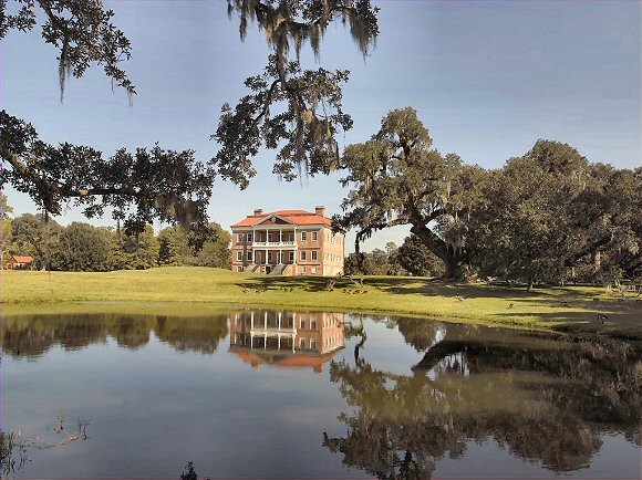 Caroline du Sud : la plantation de Drayton Hall,  Charleston.