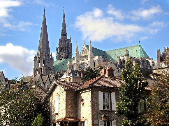 Chartres et sa cathdrale.