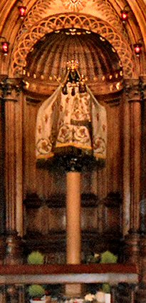 Cathdrale de Chartres : Vierge du Pilier.