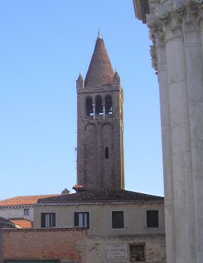 Venise : clocher de San Barnaba.
