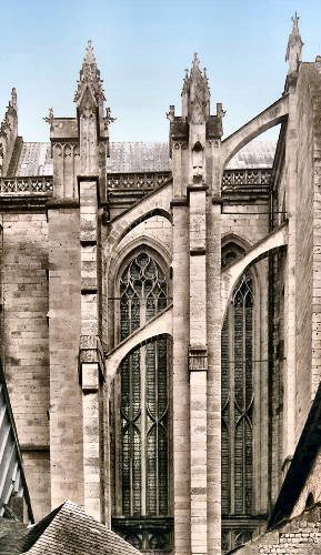 Contreforts de la cathédrale de Beauvais.