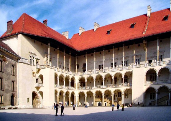 Cracovie : la cour du château de Wawel.