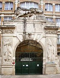 Portail de l'Ecole_Centrale,  Paris (3e arrondissement).