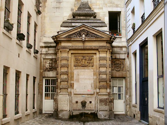 Fontaine d'Ormesson,  Paris.
