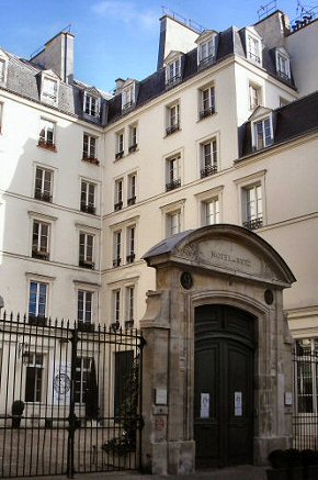 Porte de l'Htel de Retz,  Paris (3e arrondissement).