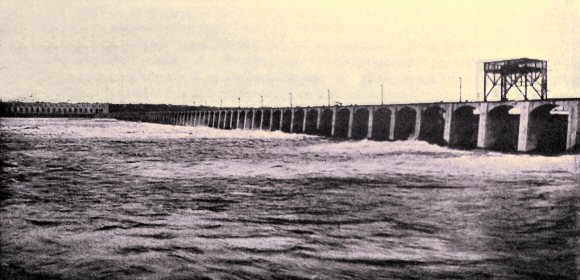 Barrage de Keokuk, sur le Mississippi.