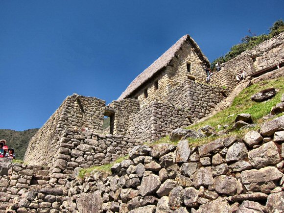 Maison inca, à Machu Picchu (Pérou).
