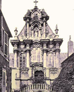 Nevers : la chapelle de la Visitation.