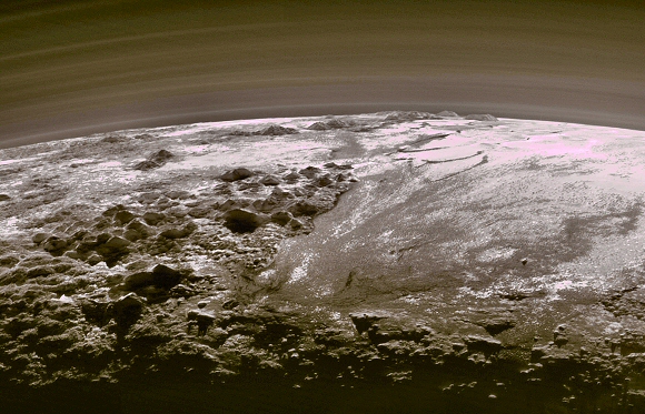 Relief de Pluton.