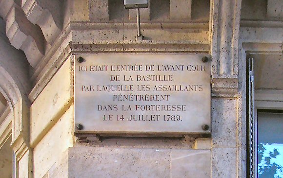 Prise de la Bastille : plaque commémorative.