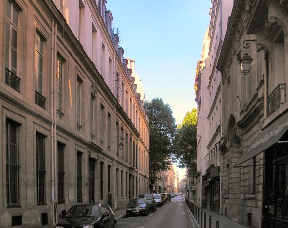 Rue Bellechasse,  Paris.
