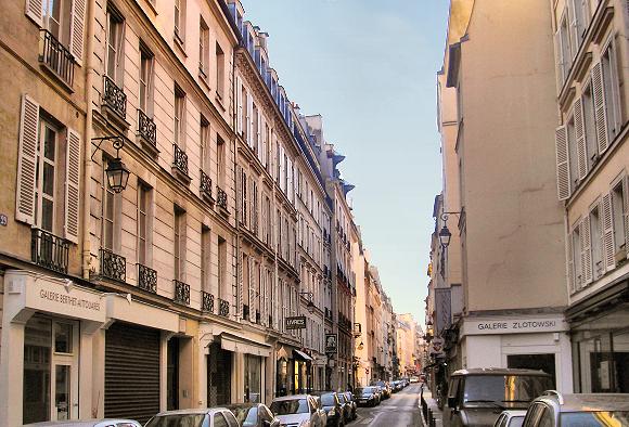 Rue de Seine,  Paris.