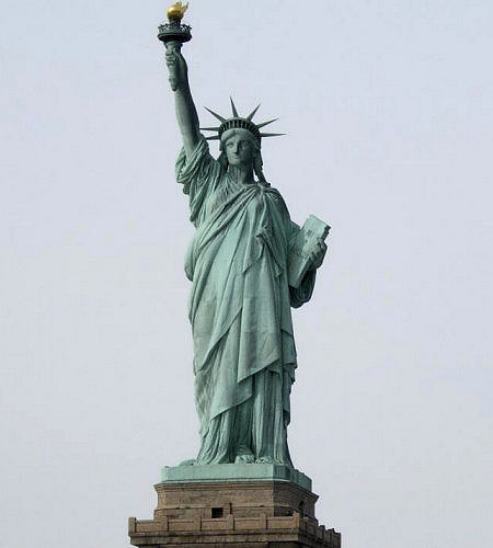 Bartholdi : la statue de la Libert,  New York.