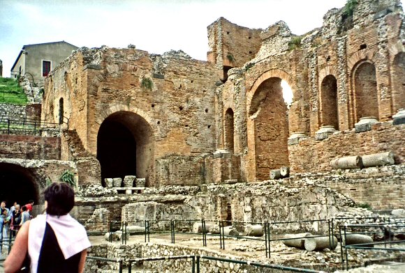 Taormina : ruines du thtre.