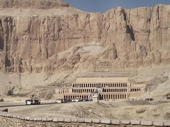 Deir el-Bahari : Le temple funéraire d'Hashepsout.