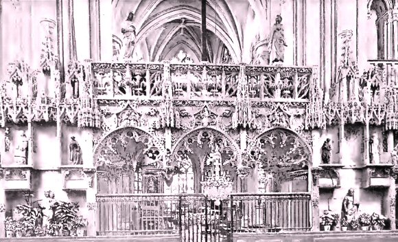 Troyes : le jubé de l'église de la Madeleine.