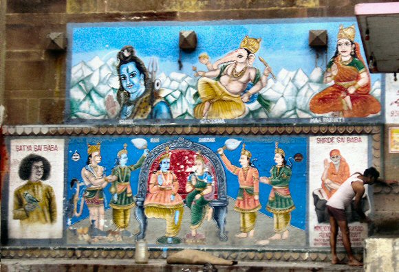 Varanasi : peinture murale.