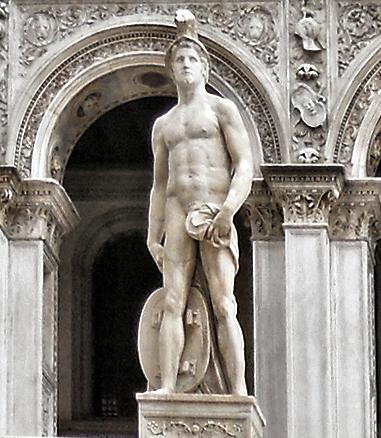 Venise : statue de Mars (palais des Doges).