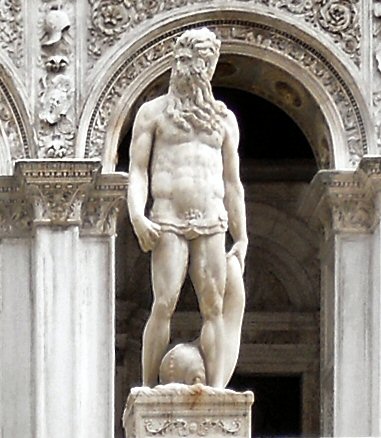 Venise : statue de Neptune (palais des Doges).