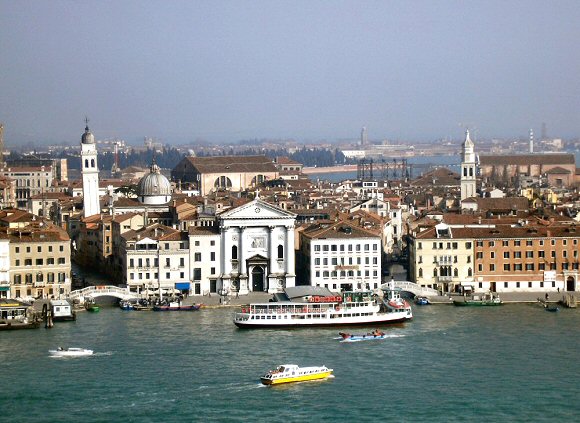 Venise : glise de la Pieta.