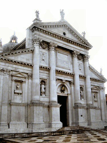 Venise : façade de l'église San Giorgio Maggiore.
