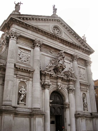 Venise : l'église san Stae.