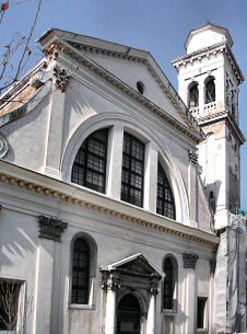 Venise : l'église San Trovaso.