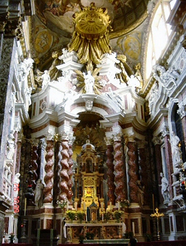 L'autel de l'glise des Scalzi,  Venise.
