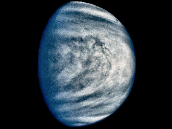 Vénus : nuages.