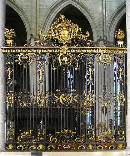 Amiens : grille de la cathédrale d'Amiens.
